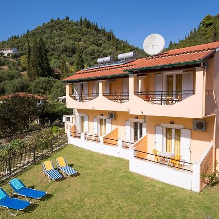 Odysseus Apartments By Hotelius Agios Gordios (Corfu) Exterior foto
