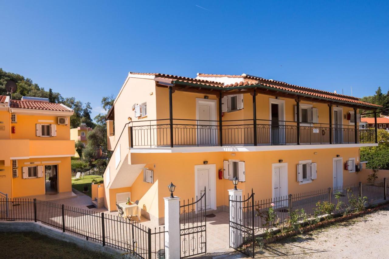 Odysseus Apartments By Hotelius Agios Gordios (Corfu) Exterior foto